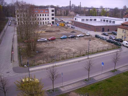 April 06